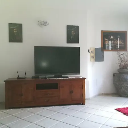 Apartment Taverna Anna *